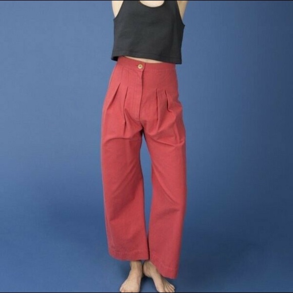 NWOT Ilana Kohn Boyd High Waisted Pants Cherry Red